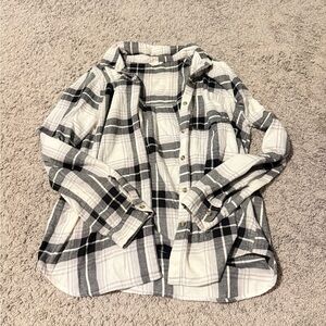 Aeropostale Black and White Plaid Shirt